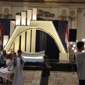 كوشات اعراس رجالي للايجار